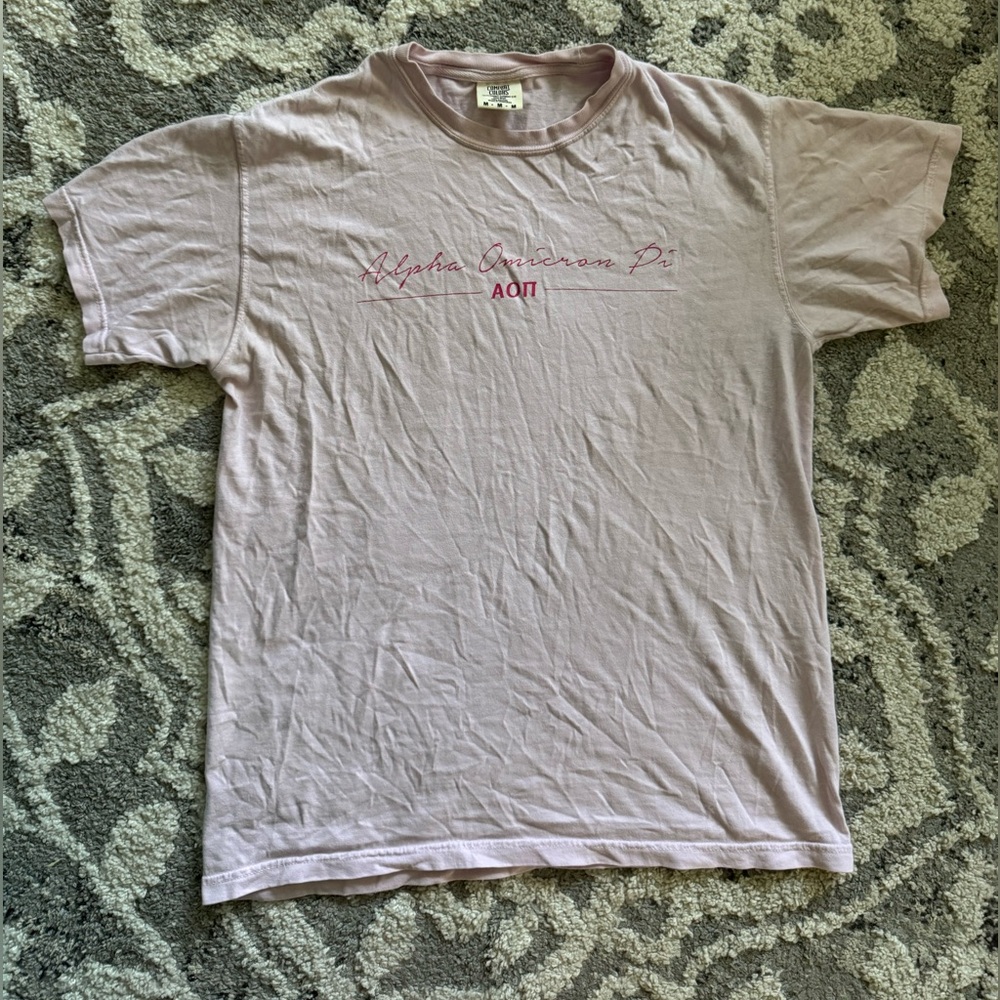 Alpha Omicron Pi Pink T shirt☀️
